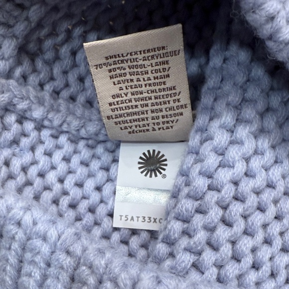 UGG Knit Wool Blend Pom Beanie in Soft Blue - Picture 5 of 5